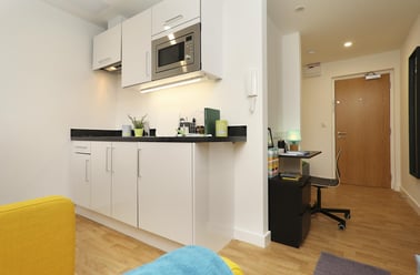 The Midway, Basford, Newcastle under Lyme - Image 2